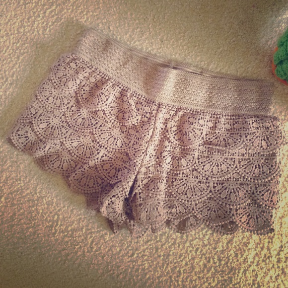 Lace shorts
