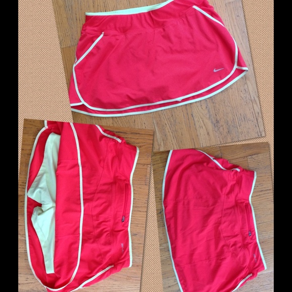 Nike fit athletic skirt with spandex under shorts