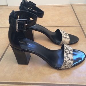 Calvin Klein new condition heels Size 9