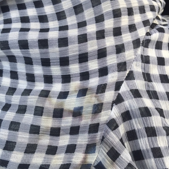 Gingham top - not for sale - Picture 1 of 2