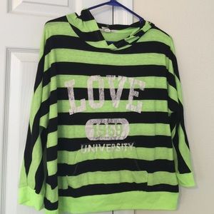 Tshirt hoodie