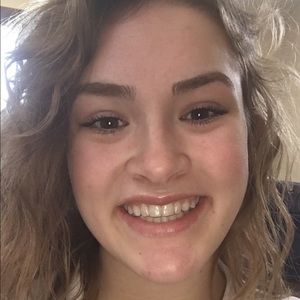 Meet your Posher, Kelli