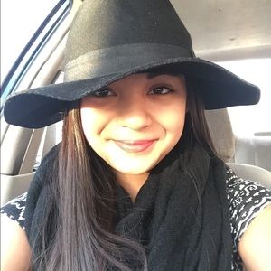 Meet your Posher, Erica