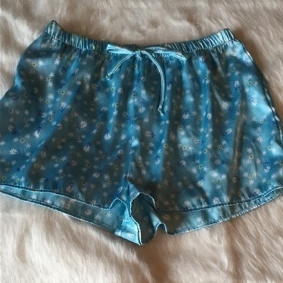 🎉GIFTED🎉 { silk set } - Picture 2 of 4