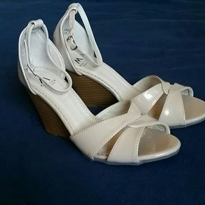 3.5 inch Nude Strap Wedge-Heel