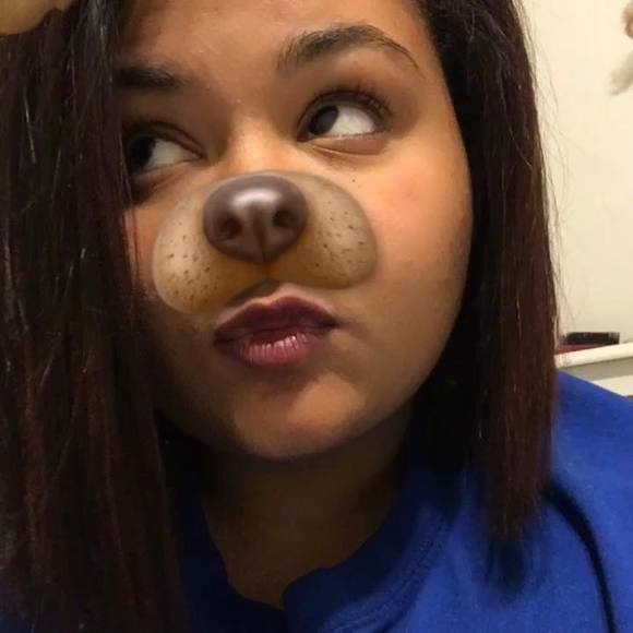 Meet your Posher, Nicole