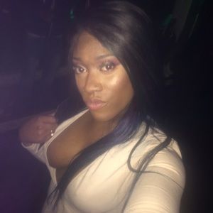 Meet your Posher, Sierra