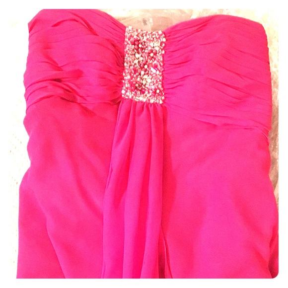Bright pink Jordan prom/bridesmaids size 4