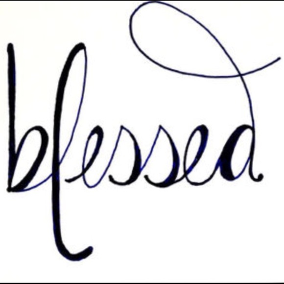 Meet your Posher, Kim - Picture 2 of 10