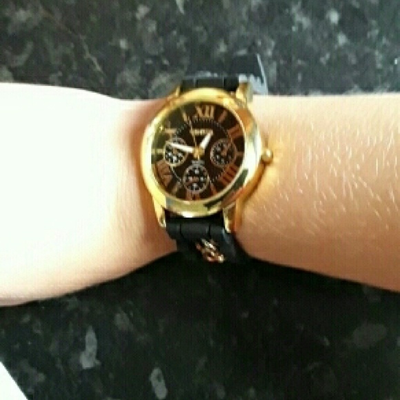 Black gold Silicone Geneva Watches Fashion Women - Picture 2 of 3