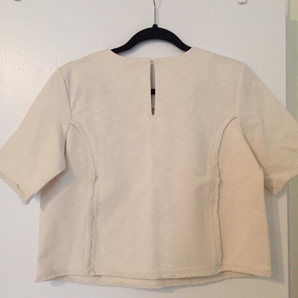 Banana Republic • Boxy Fringe Tee - Picture 2 of 4