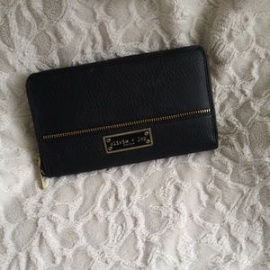 Black Olivia + Joy wallet