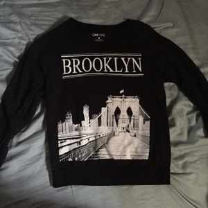 Brooklyn cropped sweatshirt