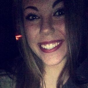 Meet your Posher, Ivy