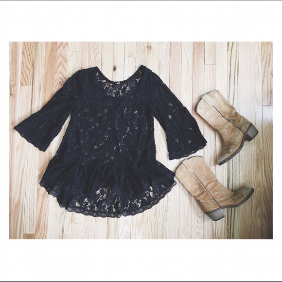 FREE PEOPLE black lace bell sleeve boho top