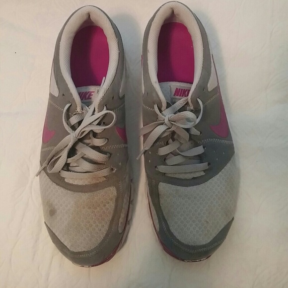 nike free everyday 2