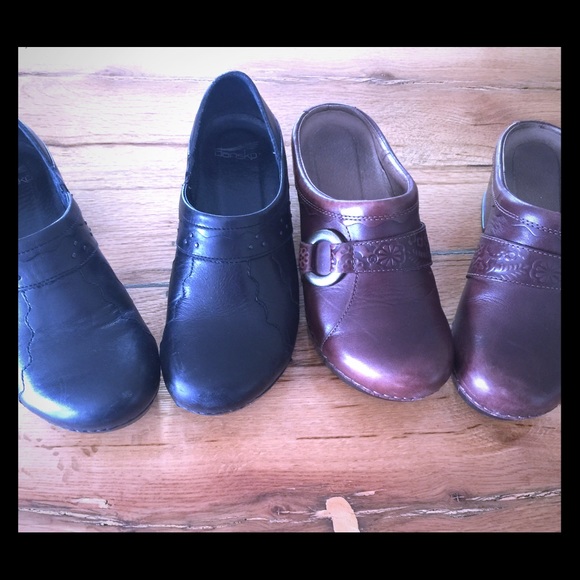 Clogs dansko both for 60 firm