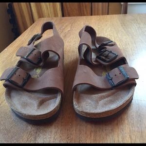 Brand new! Brown Birkenstocks size 40