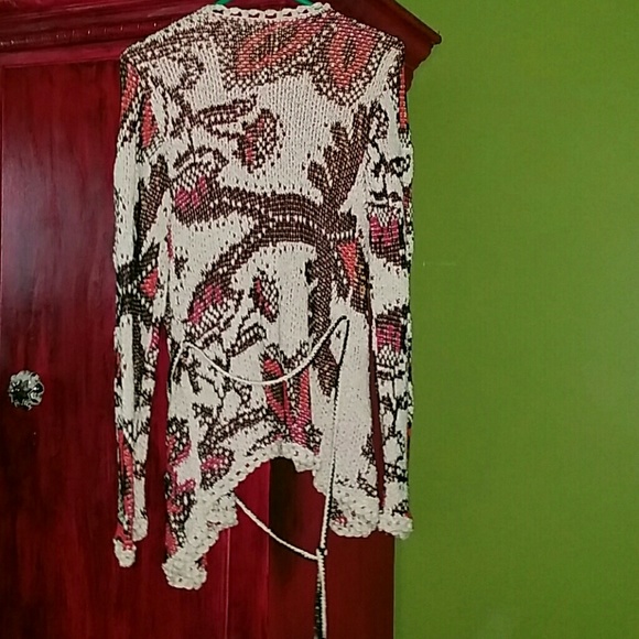 Sweater - Picture 2 of 2