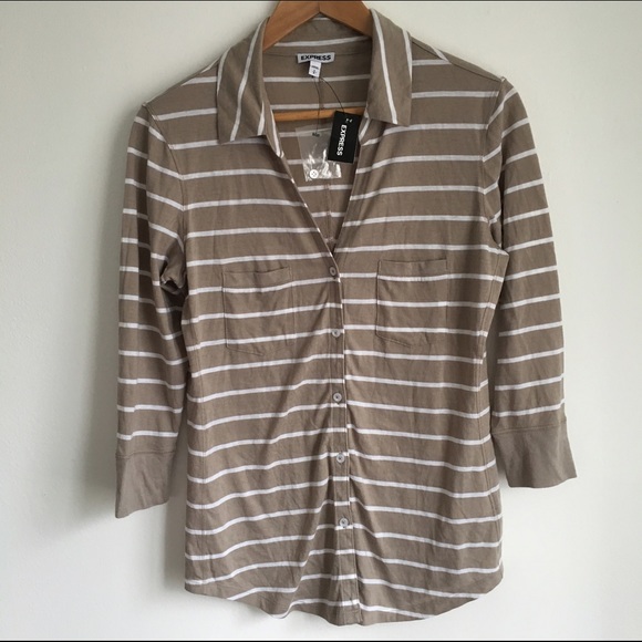 CLOSET CLOSING SALE! NWT Express Top