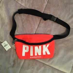 Victoria's Secret's PINK fannypack