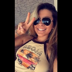 Meet your Posher, Bailey