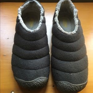 Keen Quilted Woolen Slipper Shoes!