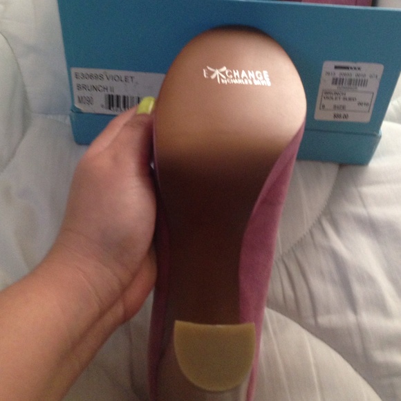 Exchange by Charles David shoes - Picture 2 of 3