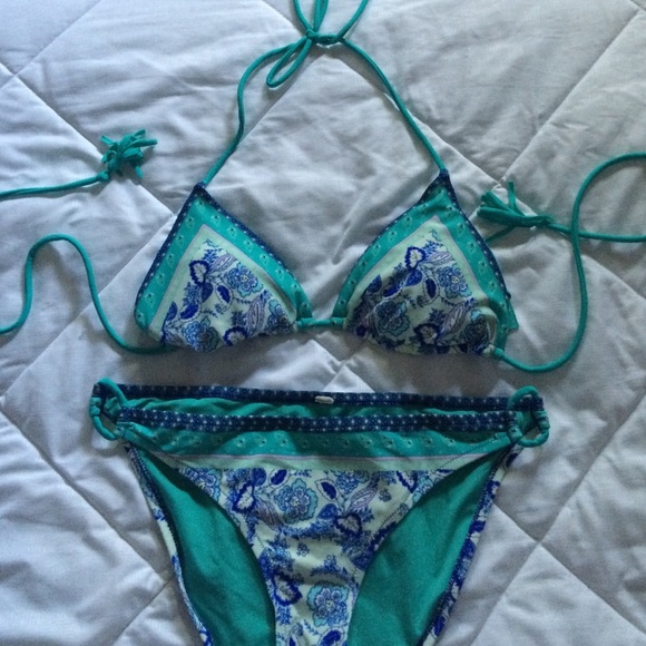 American Eagle Bikini Set