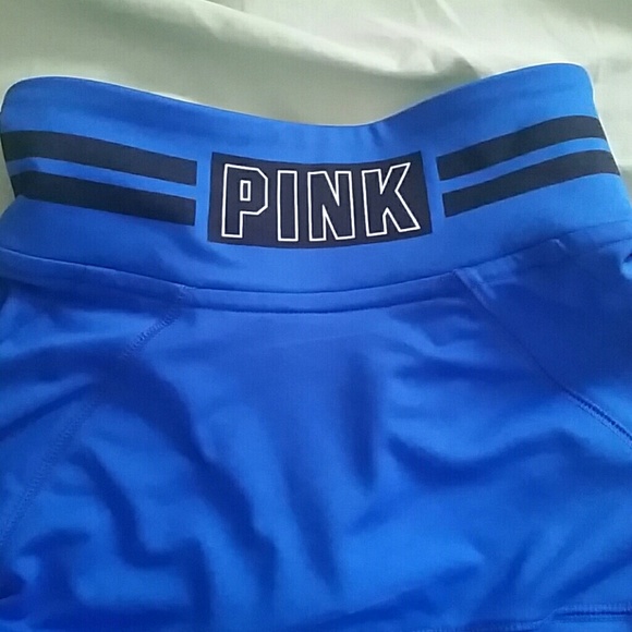 VS Pink pullover - Picture 3 of 3