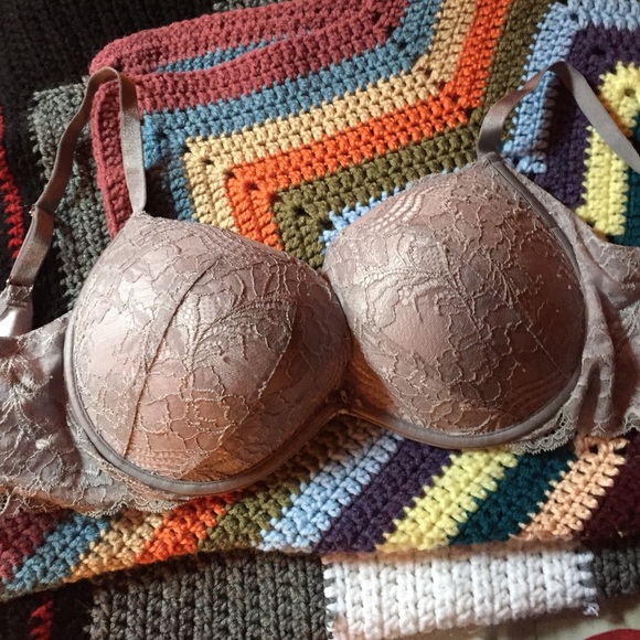 Grayish purple lace plunge push up bra