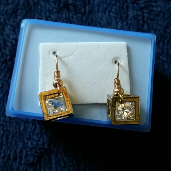 Golden Cube Earrings with faux diamond inside