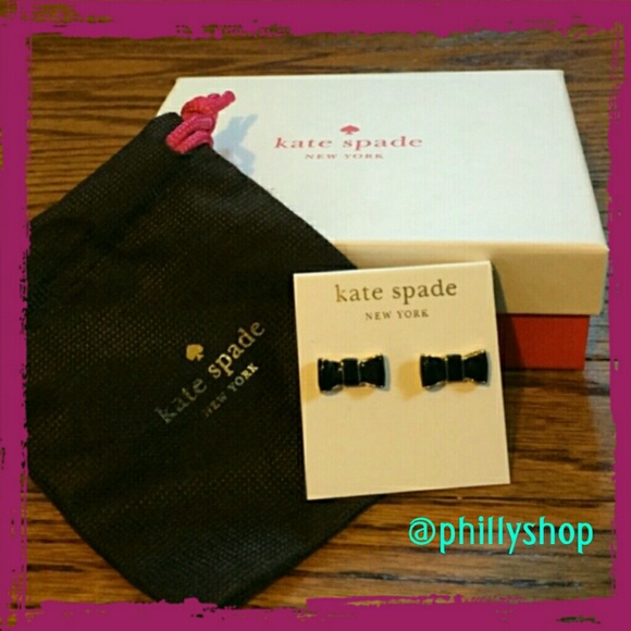 Kate Spade 🎀 Take  a Bow