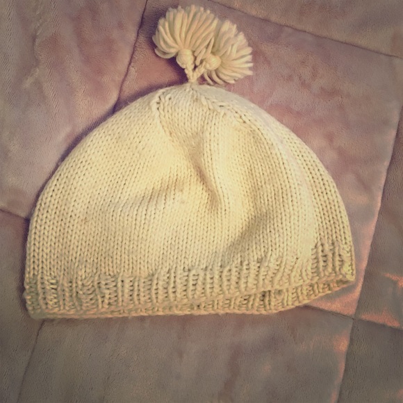Knitted beanie