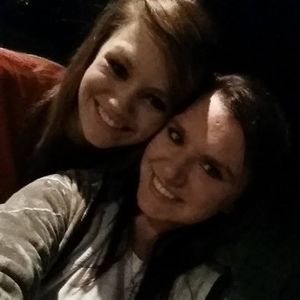 Meet your Posher, Cassie