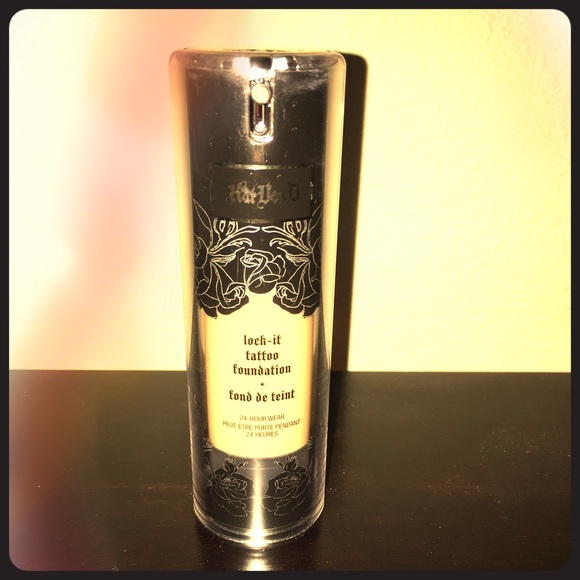 Medium Foundation- Kat Von D