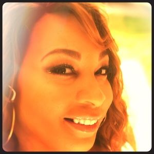 Meet your Posher, Camille