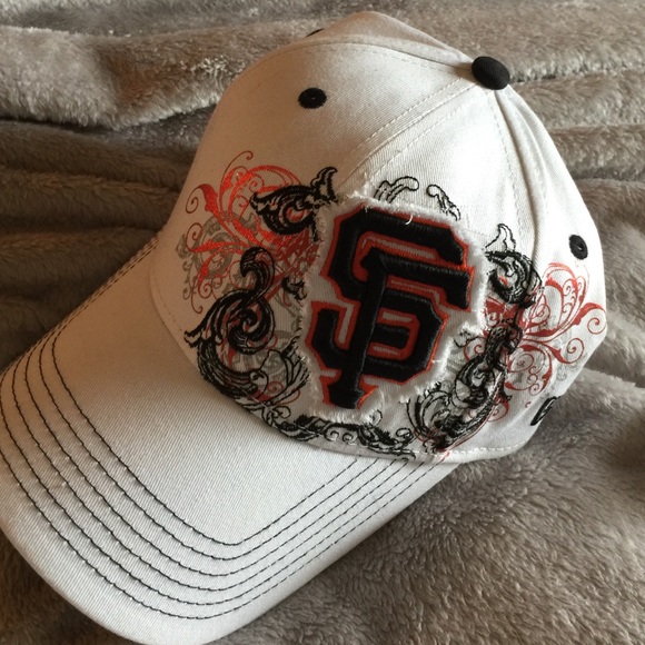 Women's SF hat brand new !