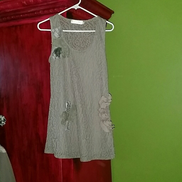 Dress - Picture 2 of 2