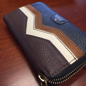 Fossil wallet