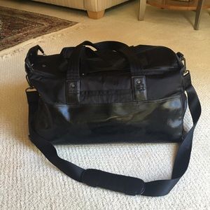 Lululemon duffle vinyasa bag
