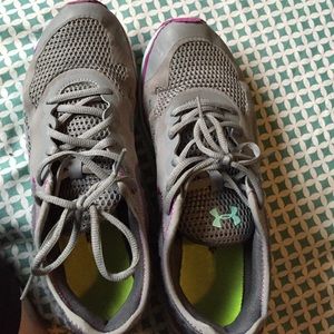 Under armor micro gym shoes