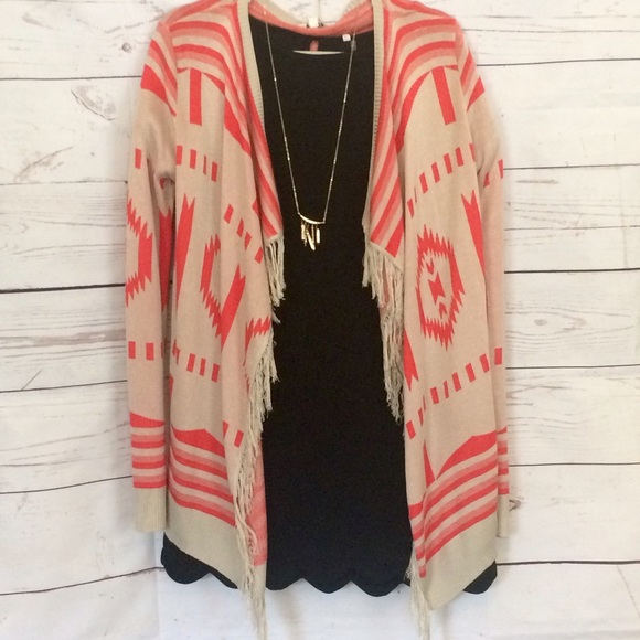 Sweaters - Frayed Tribal Print Kimono Sweater