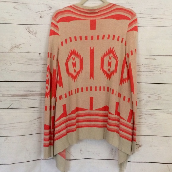 Frayed Tribal Print Kimono Sweater - Picture 4 of 4