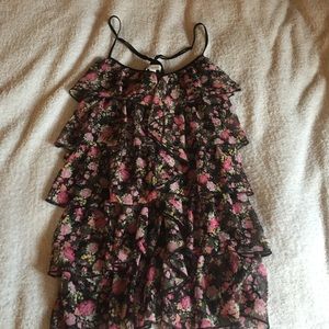 ❌❌SOLD❌❌ Candies floral flowy tank
