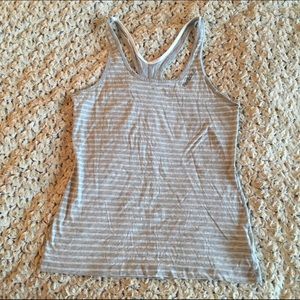 Reebok grey and white tank - size medium