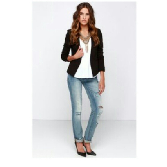 H&M Jackets & Blazers - H&M Black Lace Cropped Blazer