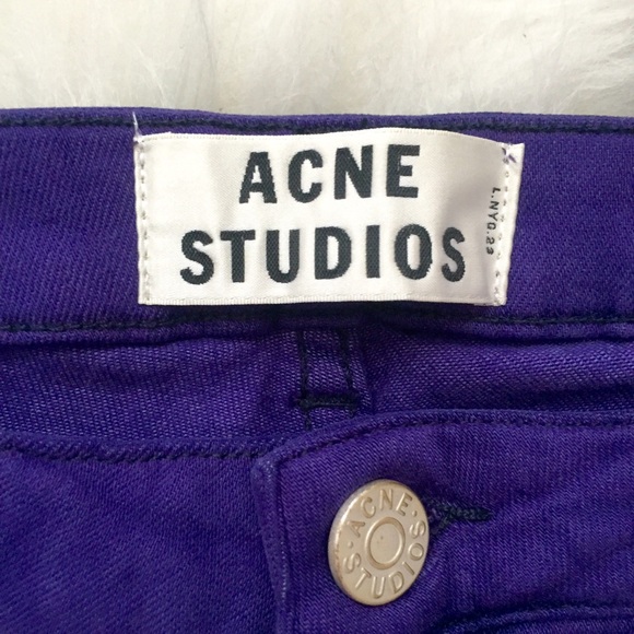 SOLD! NWT Acne Studios Lilac Skin 5 Jeans - Picture 3 of 4