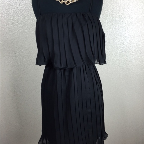 LBD - Picture 4 of 4