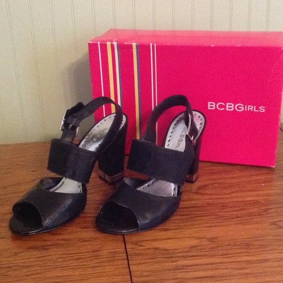 BCBG heels